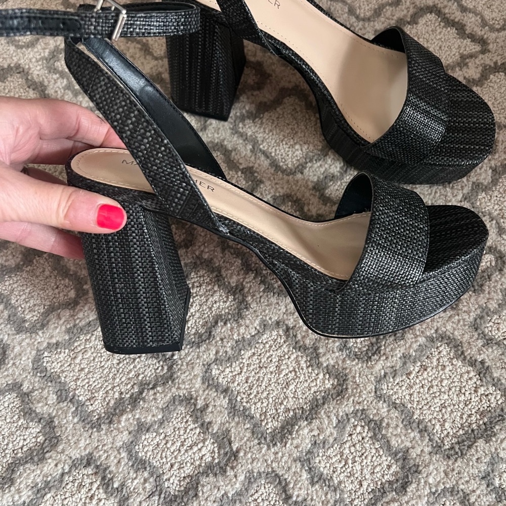 Marc Fisher Black Platform Sandals with Chunky Heels 7.5